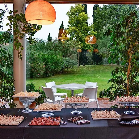 Apart-hotel San Rossore 2*