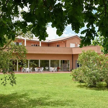 Apartmanhotel San Rossore 2*